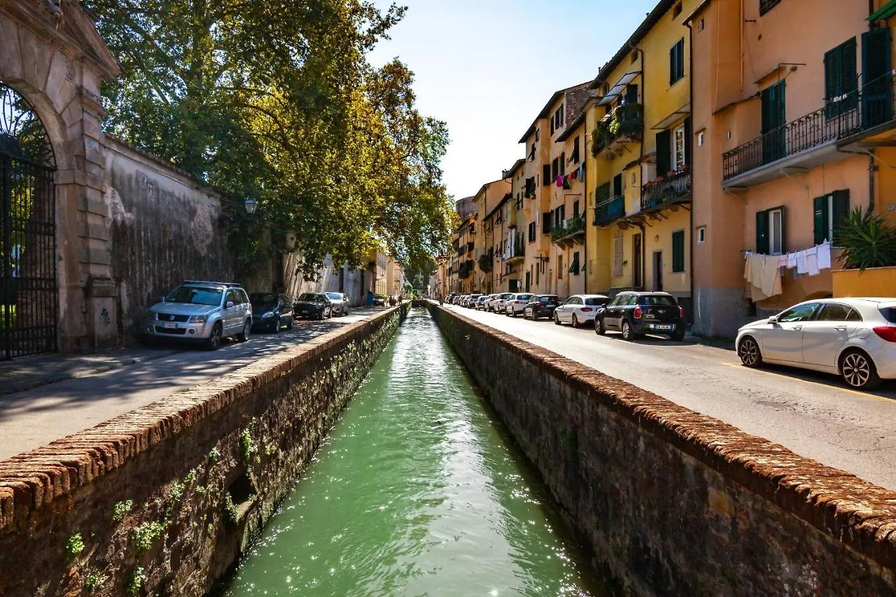 Hotel Ilaria Lucca 4*,