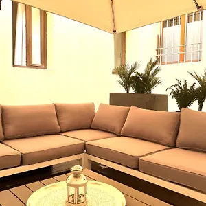 https://indipendenza-luxury-apartments.emilia-romagnahotels.net
