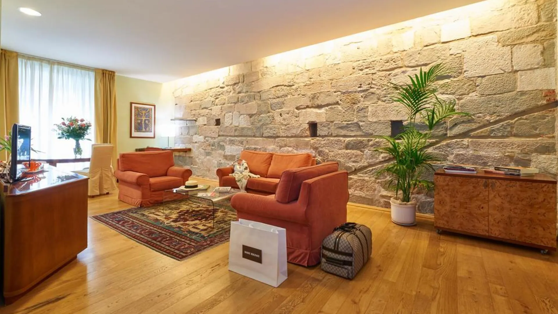 Hotel Ilaria Lucca 4*,