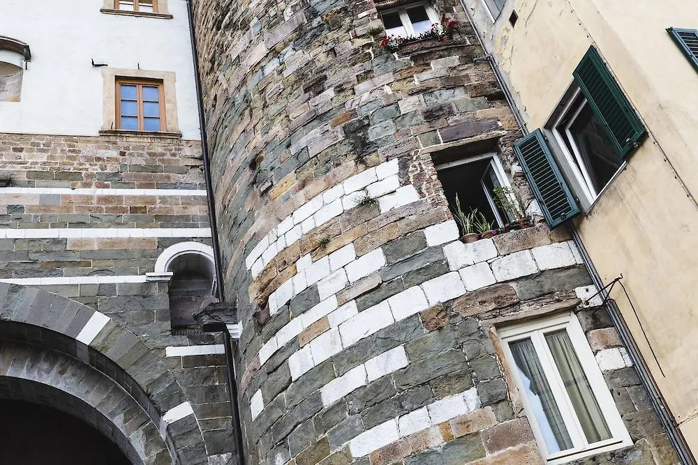 Hotel Ilaria Lucca 4*,